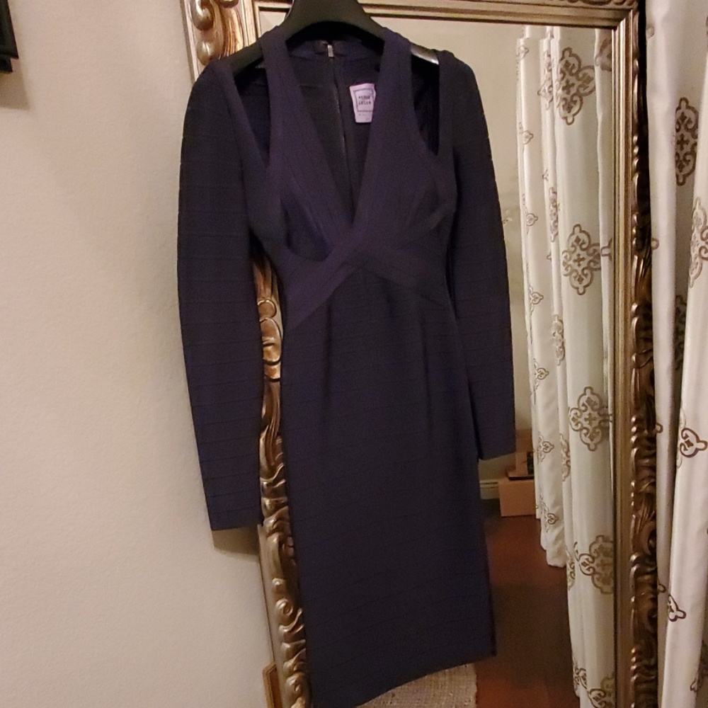 Long sleeved, cold shoulder Herve Leger